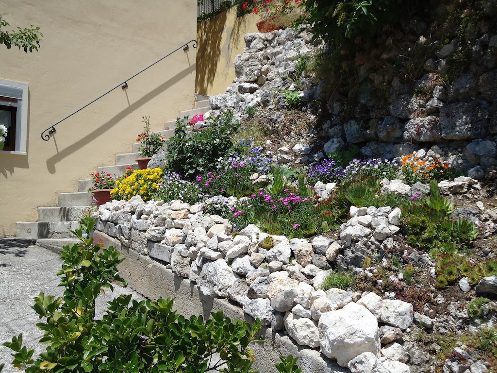 La Candeletta Hotel Santo Stefano Di Sessanio Exterior foto